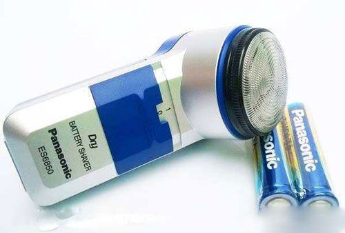 Top 10 máy cạo râu dành cho nam tốt nhất - Panasonic ES6850