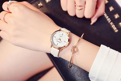 Top 10 Đồng Hồ Nữ 8 - Hloios