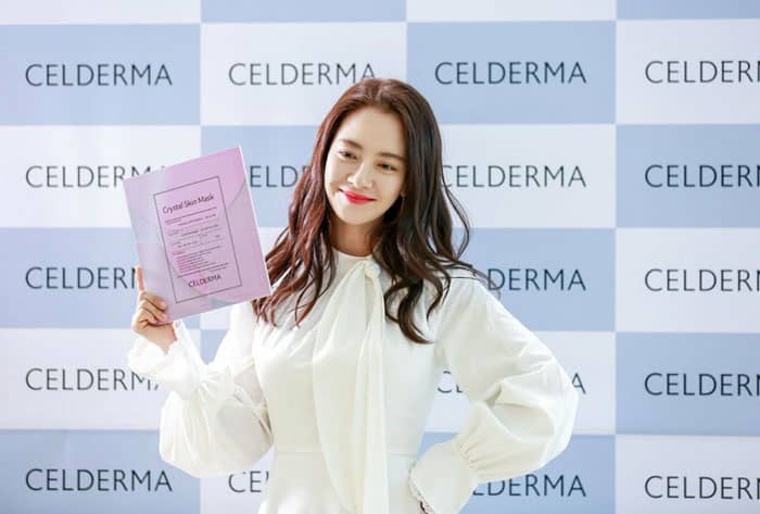Song Ji Hyo làm đại diện
