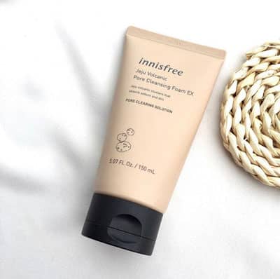 Sữa rửa mặt Innisfree Jeju Volcanic Pore Cleansing Foam