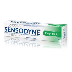 Kem đánh răng Sensodyne Repair & Protect (100g)