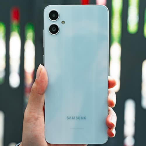 điện thoại cảm ứng